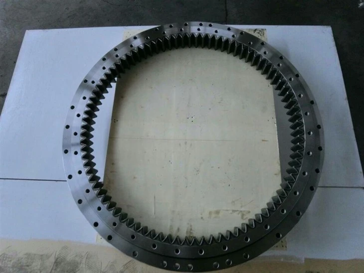 Dooasn Excavator Swing Bearing For DX300